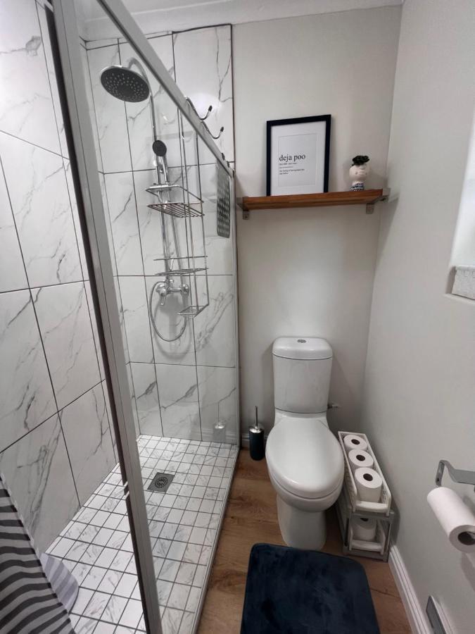 Adorable 2 Bedroom Cottage With Spacious Veranda Hermanus Buitenkant foto