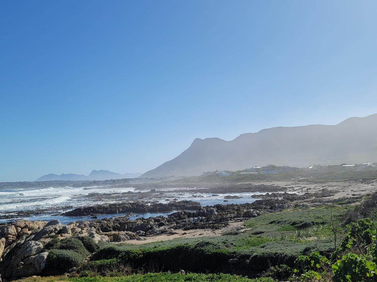 Adorable 2 Bedroom Cottage With Spacious Veranda Hermanus Buitenkant foto