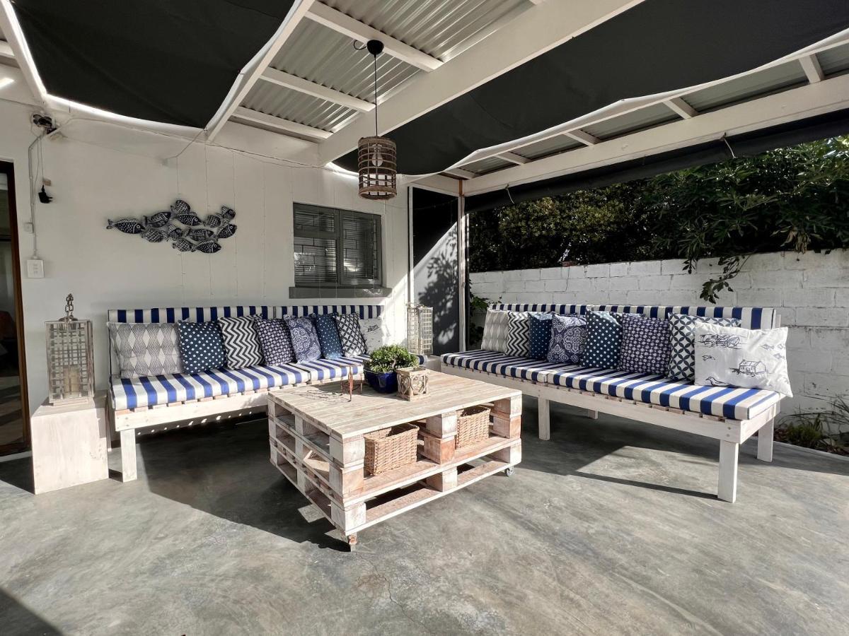 Adorable 2 Bedroom Cottage With Spacious Veranda Hermanus Buitenkant foto